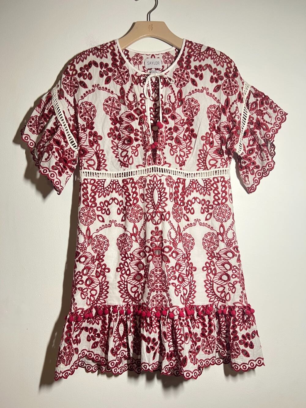 Saylor EUC Red White Embroidered Eyelet Lace Boho Short Dress S